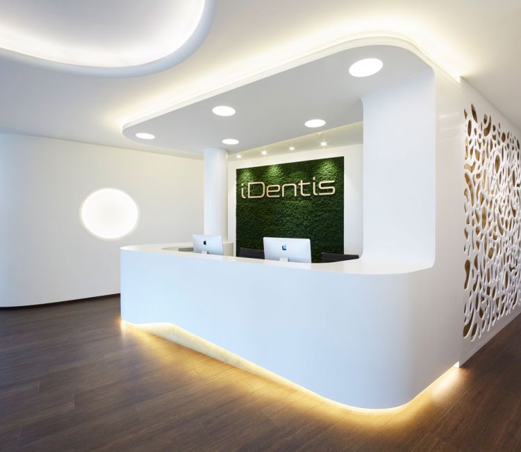 Empfang für Patienten in der Zahnarztpraxis iDentis Berlin-Steglitz