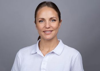 Portrait Fr. Guyenz Zahnärztin