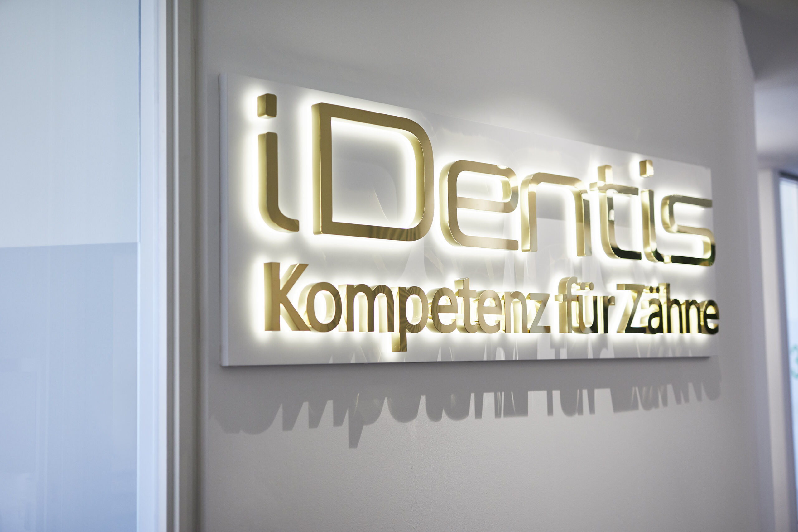 Wandschriftzug iDentis