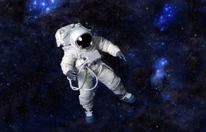 Weltall: schlecht für Mundgesundheit