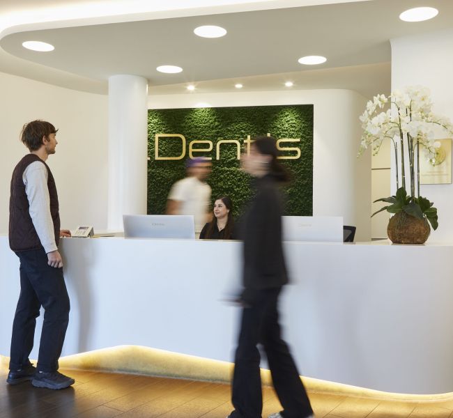 Praxisempfang iDentis - Patientenaufnahme